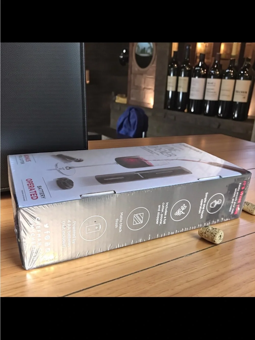 Chefman Electric Wine Opener Set 4pc Automatic Corkscrew Gift Set New
